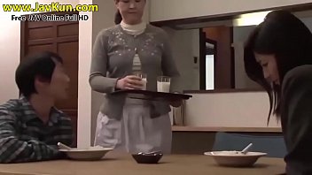 Gadis Kantor Yang Menggoda Dengan Gairah Seks Yang Membara