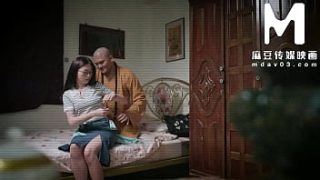 Kepala Biara Shaolin Tiongkok Menggunakan Organ Intimnya Untuk Membantu Penganut Perempuan