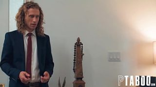Michael Vegas Terpaksa Berbagi Karla Dalam Tiga Seks Penuh Sperma Yang Memanas!