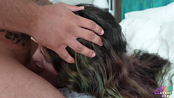 Neveah Rose Menggoda Dan Menggila Dengan Kakak Tirinya