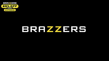 Puki Nakal Di Pesta Malam: Scarlit Scandal Dan Brazzers – Gunakan Kode Xvpromo Saat Checkout