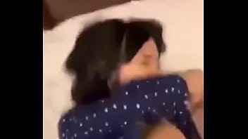 Wanita Tiongkok Digoyang Ganas