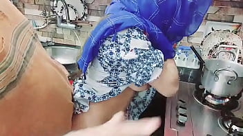 Adik Ipar Sedang Tidir