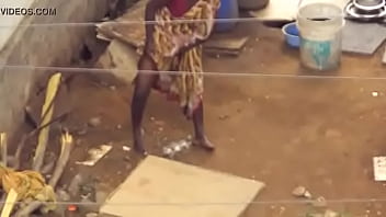 Desi Berdiri Kencing Dan Buang Air Kencing7