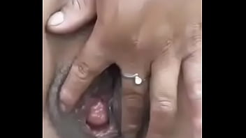 Mama Tua Dengan Vagina Besar Masturbasi
