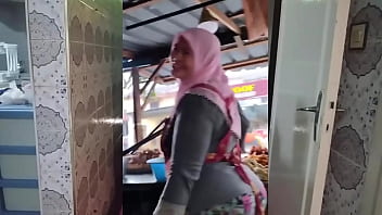 Milf Muslim Indonesia Montok Dan Menggoda