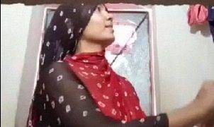 Bidadari Desa Rekam Video Telanjang Di Kamar Mandi