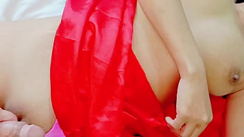 Ibu Tiri Menggoda Dengan Saree Merah, Bercinta Kotor Dan Bicara Mesum Dalam Bahasa Hindi