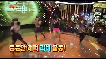Koreana Menggoyang Tubuh Panas Di Panggung Komedi Korea. Bikin Ketawa Sampai Klimaks #xvideosjugakbudaya