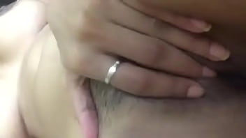 Aksi Tersembunyi Yang Menggoda Dari Gadis Desi