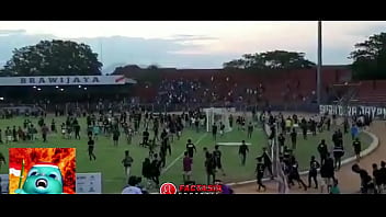 Budaya Baku Hantam: Gaya Brutal Suporter Indonesia Yang Menggairahkan