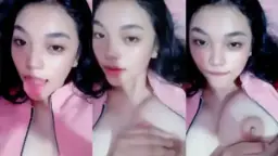 Laras Pink, Tiktoker Cantik Yang Bikin Goyang Dan Viral