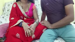 Seorang Bibi Genit Memakai Saree Merah Menggoda Untuk Menggairahkan Adik Ipar Dalam Video Panas Ala Bangladesh