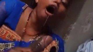 Video Mesum Pria Bihari Mengisap Kontol