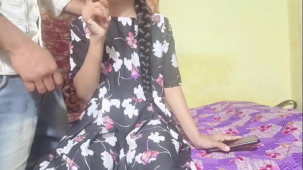 भाभी ने देवर के साथ मचाया बिस्तर पर गर्म मौज