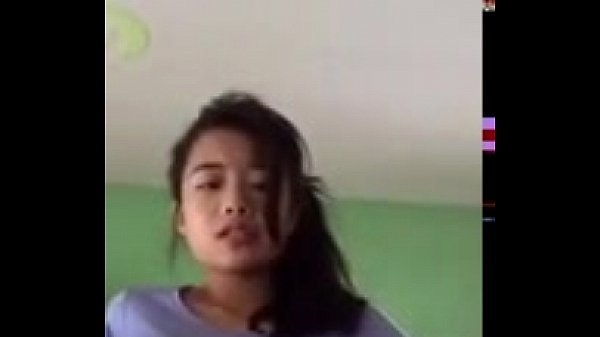 Gadis India Panas Digilir Di Ranjang Sendiri
