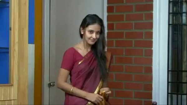 Gadis India Seksi Yang Menggoda Dengan Skp