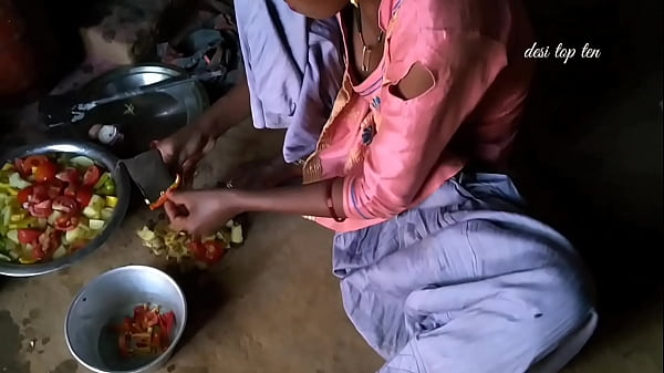 Istri Terbaik Menggoda Di Dapur, Bercinta Panas Sambil Masak