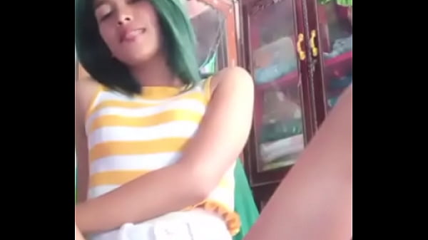 Bigo Live: Goyangan Seksi Asia Dengan Celana Ketat Yang Menggoda