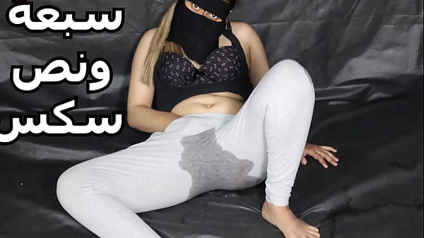 Dasar Aku Lagi Horny Banget, Jadi Pas Lagi Sendirian Di Rumah, Aku Iseng Mainin Memekku Sampe Basah Kuyup Dan Celanaku Kebanjiran Crooot… Ahhh…