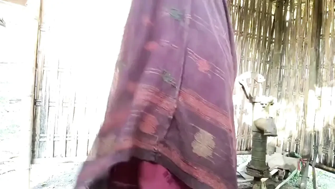 My Big Sister Was Angry, We Shared Single Bed, Full Night Full Hindi Audio