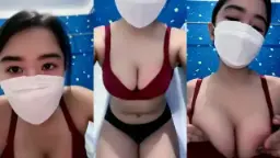 Cacylaca Remas Payudara Montok Host Mango Room Di Balik Pintu Terkunci