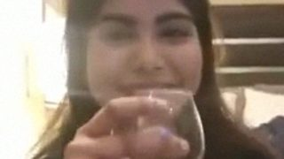 Gadis Kampus Telanjang Siap Melayani Di Hotel Sialkot, Babaji Penuh Waktu