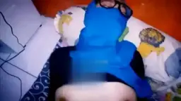Menggairahkan Gadis Berjilbab Dengan Ejakulasi Di Wajah