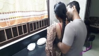 Video Mesum Devar Dan Bhabhi Yang Panas Dari Dapur