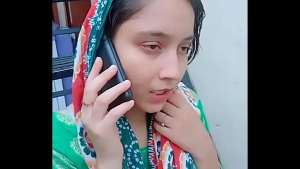 साहसी भारतीय दंपत्ति का रोमांचक यौन संबंध