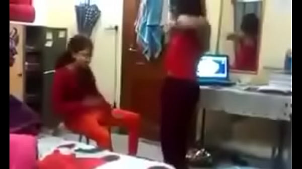 Gila Asyik Di Asrama: Kisah Panas Dan Mesra