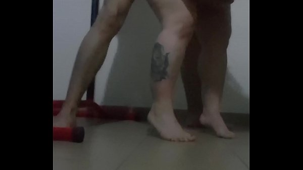 Menggoyang Teman Seumuran Ibuku Yang Masih Panas