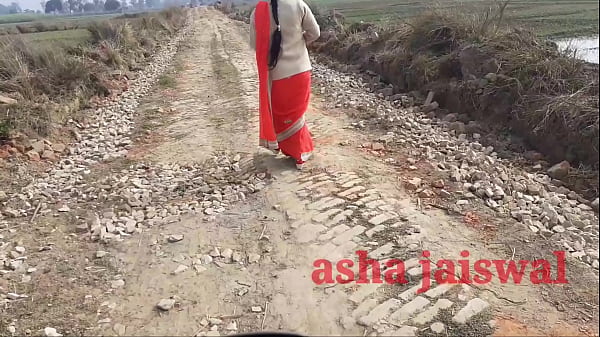 गांव की अकेली आंटी को पटाकर पहली बार जोरदार चोदा