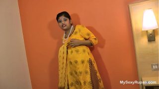 Rupali, Gadis India Yang Menggoda