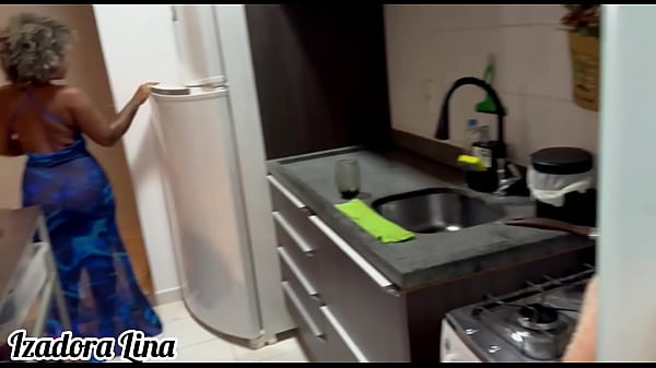 Cunhado Safado Me Fodeu Gostoso Na Cozinha Vazia E Gozou Litros Dentro Da Minha Boceta