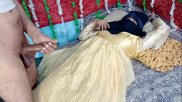 Gadis India Berdress Kuning Dihardfuck Pussy Montoknya Sama Kontol Gede Desi Di Xvideos