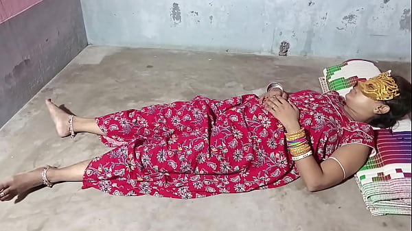 भोली बहन की गहरी नींद में जबरन चोदने का मजा