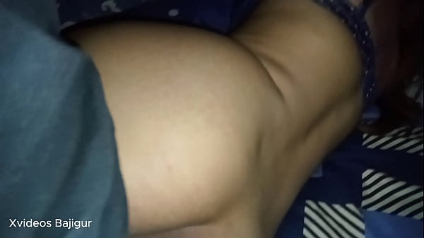 Kuli Bangunan Tegap Pamer Kontol Besar, Baju Kotor Penuh Keringat Langsung Ajak Ngentot Panas