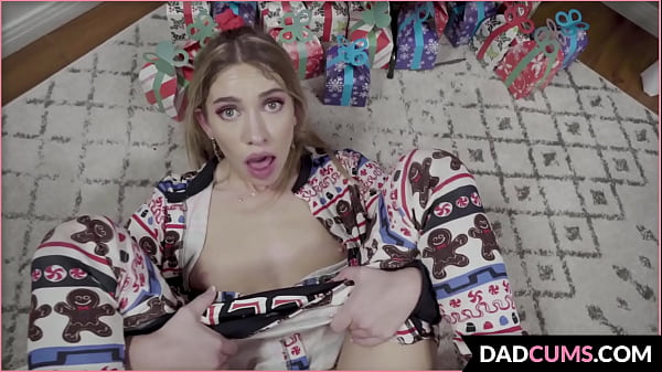 Gadis Mungil Meminta Kunci Mobil Pada Ayah Tirinya Yang Berotot – Khloe Kapri, Donnie Rock