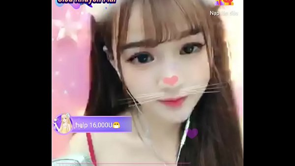 Gadis Asia Manis Menggoda Bercengkerama Sensual Di Uplive