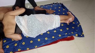 Bibi Malam Ini Menggantikan Suaminya Di Ranjangku