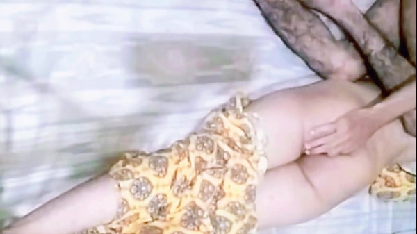 Bhabhi Desi Menggila Dengan Dever, Anal Perdana Yang Sakit Dan Menggairahkan Bersama Adik Tiri