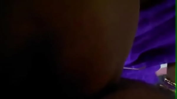 Auntie Pukul Pantat, Jilat Celah, Hisap Puting Desi.