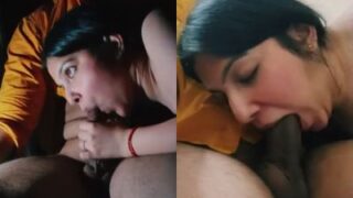 Istri Orang Tunjukkan Keahlian Blowjob India Pada Selingkuhannya