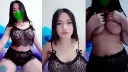 Miss Jenn Bocorkan Payudara Montok Yang Menggoda
