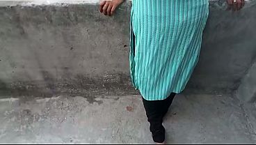 Bhai Ne Apni Desi Stepsister Ko Zor Zor Se Chilla Chilla Ke Choda, Pura Hindi Audio Mein