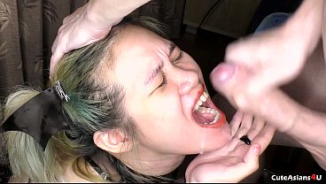 Vampir Tergairah Yang Lebih Suka Menghisap Kontol