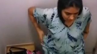 Rekaman Kamera Tersembunyi Di Ruang Ganti India