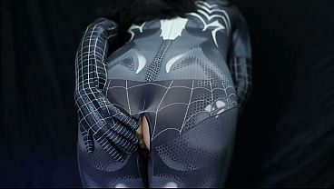 Gadis Berpantat Montok Cosplay Spiderman Digoyang Tukang Becak – Video Panas Indonesia Terbaru