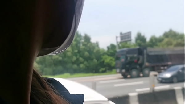 Gadis Filipina Menggoda Diri Di Dalam Bus Umum